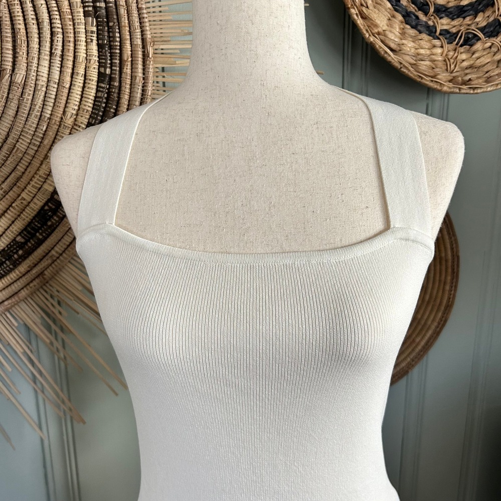NWT NA-KD Off White Halter Neck Bandeau Top Ribbed Knit Size M - Picture 2 of 12
